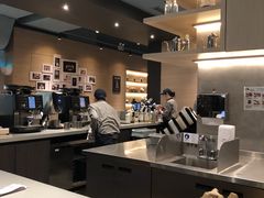 -瑞幸咖啡(外滩SOHO店)