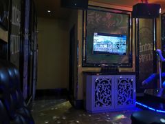 -欢乐迪KTV(南坪上海城店)