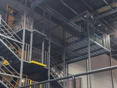 -超时空蹦床团建·VR潮玩运动娱乐·生日派对游乐园(金桥店)