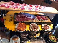 -犟牛家·榴莲烤肉(五棵松店)