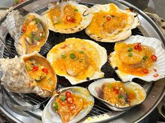 -围炉肉舍•炭烤活鳗•丹东海鲜烤肉(步行街店)