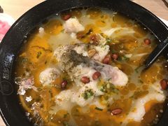 酸菜鱼米线-苗乡米线(建军路店)