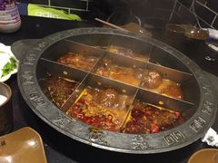 -宽板凳老灶火锅(簋街店)