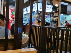 大堂-十八碗(海口吾悦广场店)