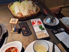 -同仁四季椰子鸡(海岸城天利店)