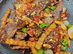 -辣妹川菜馆(益健路店)