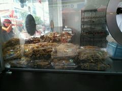 -陆稿荐观前街店