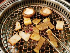-炙忧烤肉屋(中国铁建广场店)