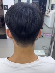 -首脑美发沙龙