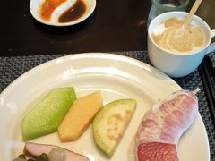 -怡聚轩全日制自助餐厅(大中华喜来登酒店)