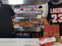 -华莱士·全鸡汉堡(财经学院店)