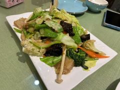 -桃子餐厅·天津菜(王顶堤总店)