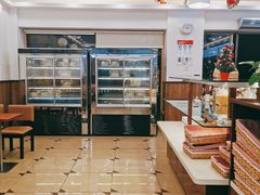 -红宝石·鲜奶小方·海派西点房(南丹店)