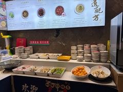 -沸炉重庆老火锅(军事博物馆店)