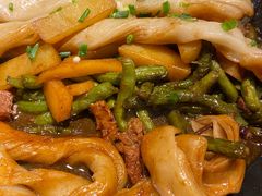 -靠山屯东北农家菜(八龙桥雅苑店)