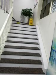 -痘博士昆明·国际祛痘领跑品牌