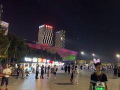 -东港音乐喷泉广场