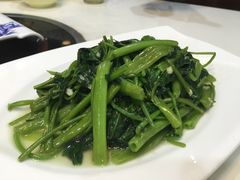 -鑫悦楼煎蟹·16年海鲜大排档
