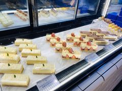 -黑草莓(重庆路店)