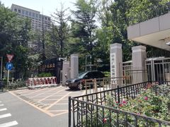 大门-中央广播电视总台(光华路办公区)