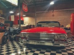 -席娜卡琳火车铁道夜市