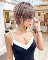 -ON STAR SALON