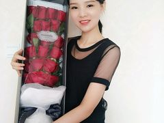 roseonly鲜花玫瑰-ROSEONLY诺誓(国际广场购物中心店)