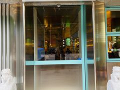 门面-白仁仔· 活烤海鲜 宵夜(豫园店)