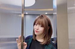 -变画·发型STUDIO