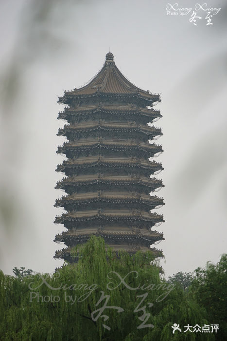 博雅塔图片