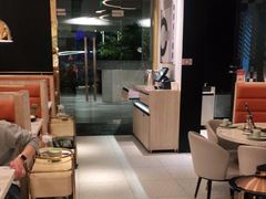 大堂-椰子营·椰子鸡火锅(万象里店)