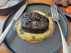 -Laures·月桂西班牙碳烤餐厅(十尚坊店)