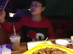 -多嘴肉蟹煲(万达店)