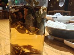 -头上红煨盐鸡·非遗院子餐厅