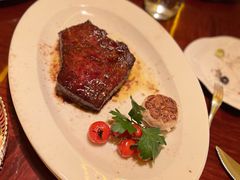 -恰餐厅及酒吧 CHAR Bar & Grill (北京丽都皇冠假日店)