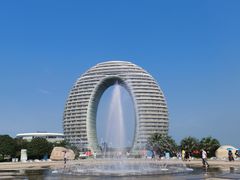 -湖州太湖旅游度假区-月亮广场