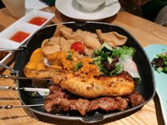 富国岛小食拼盘-米纸越南小馆(金鹰世界店)