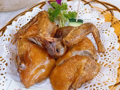 -津津名菜馆(绝没分店)