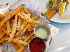 -Cha Cha's Beach Cafe