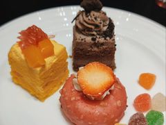 -万达瑞华酒店美食汇自助餐厅(楚河汉街店)