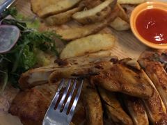 -JINNS锦时 steak&pizza(浸信会礼拜堂旧址店)