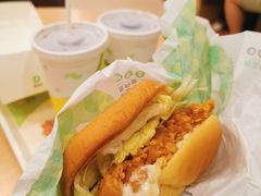 -德克士(龙阳广场店)