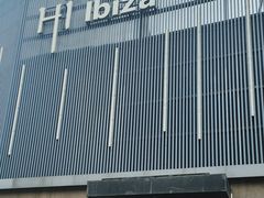 -HiIbiza酒吧