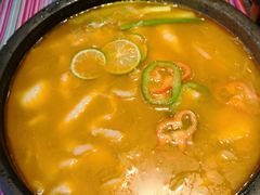 -香巴拉云南餐厅(华莱坞店)