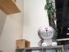 -藏猫猫咖啡主题馆(中央大道店)