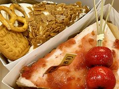 -卷们·现制生日蛋糕·蓝风车动物奶油(金源店)