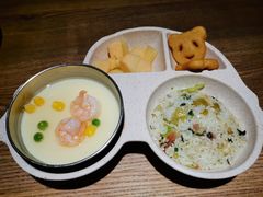 儿童餐-蜜桃餐厅·江浙融合菜(荟聚购物中心店)