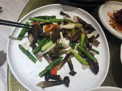 -上海小南国(仲盛世界商城店)