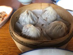 无锡小笼包-新万鑫银丝面·非遗无锡味(惠山古镇店)
