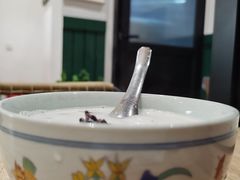椰汁桃胶黑糯米-堂屋糖水店(愚园店)